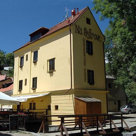 Penzion Na Ostrove Чески-Крумлов Экстерьер фото